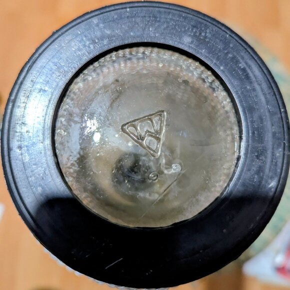 Vintage Czechoslovakian Soda Siphon – Mesh Wrapped Glass Bottle - Picture 4 of 4